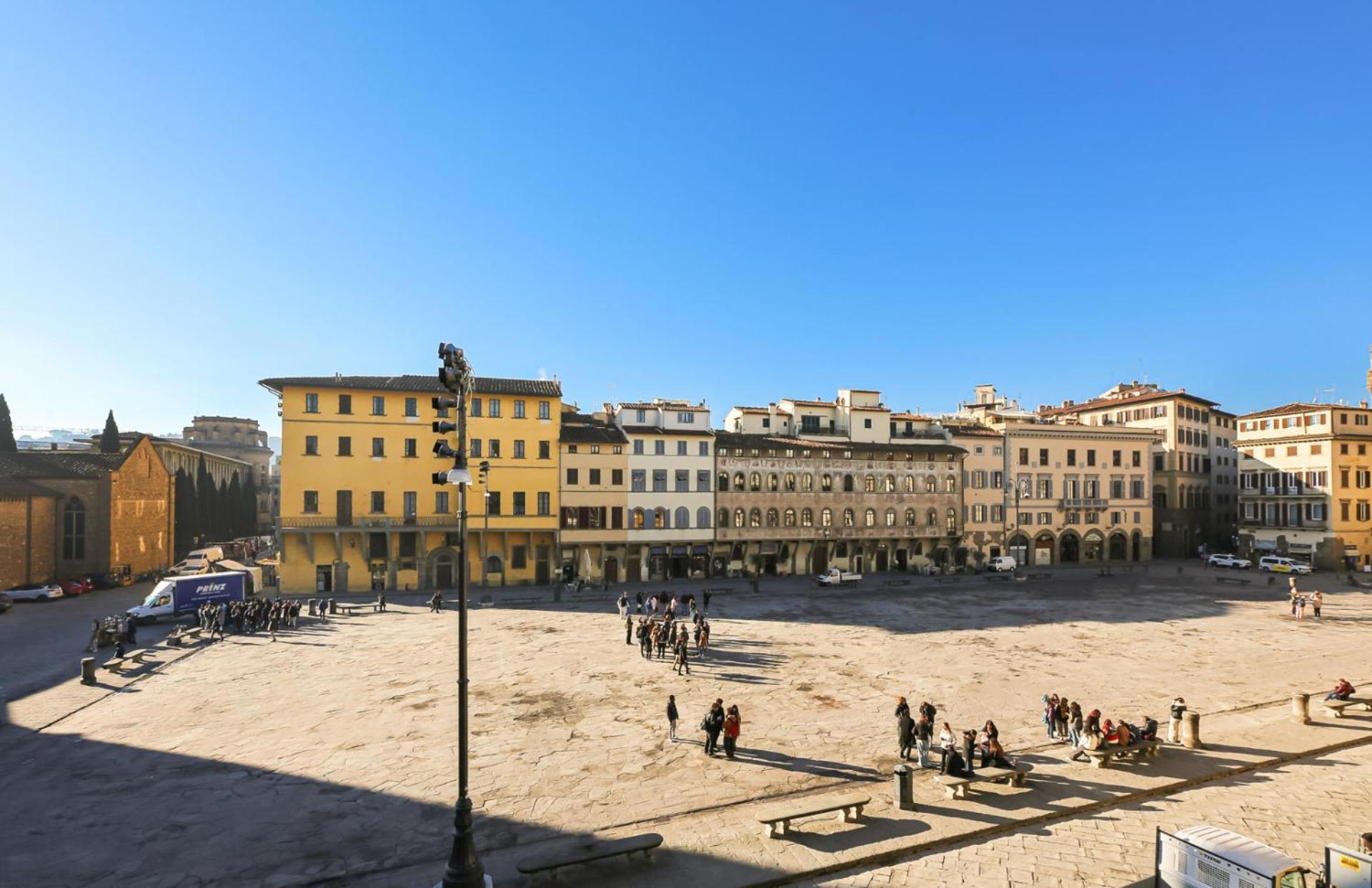 Florence- Dante's View-piazza Santa Croce In The Heart Of * Florencia